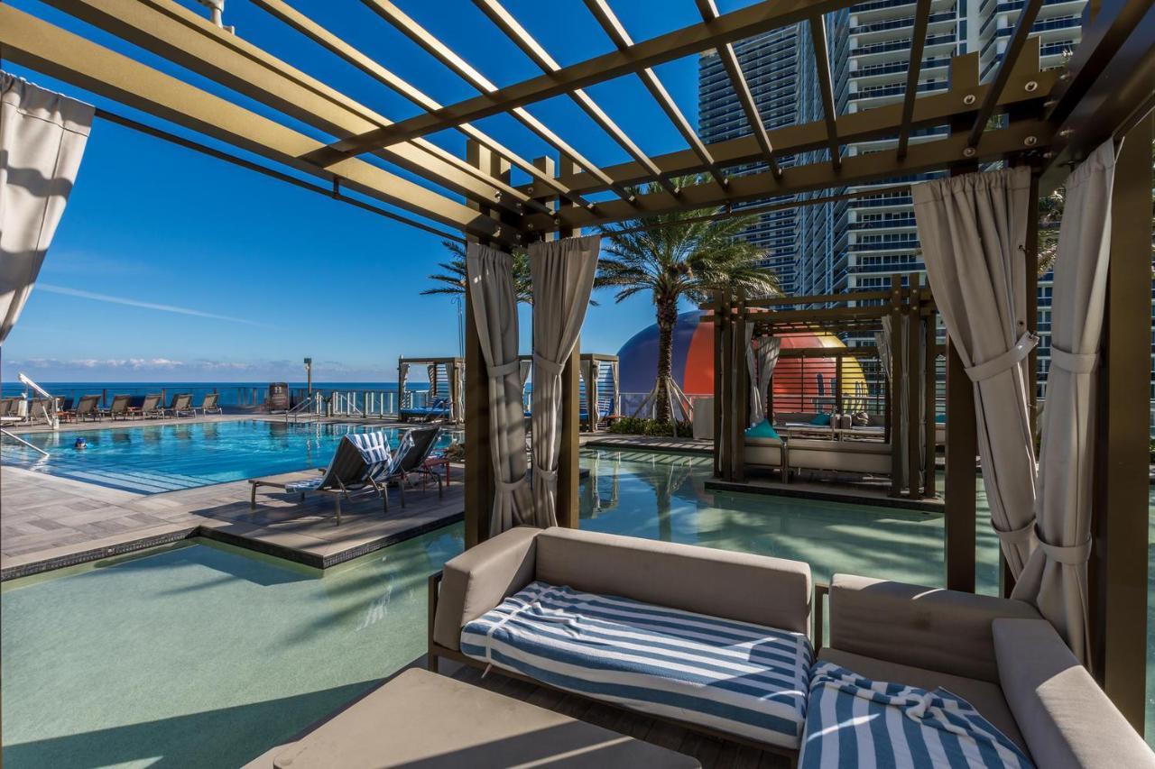 The Ultimate Resort: Beachfront 2BR with Ocean View & Rooftop Amenities Hollywood Exterior photo