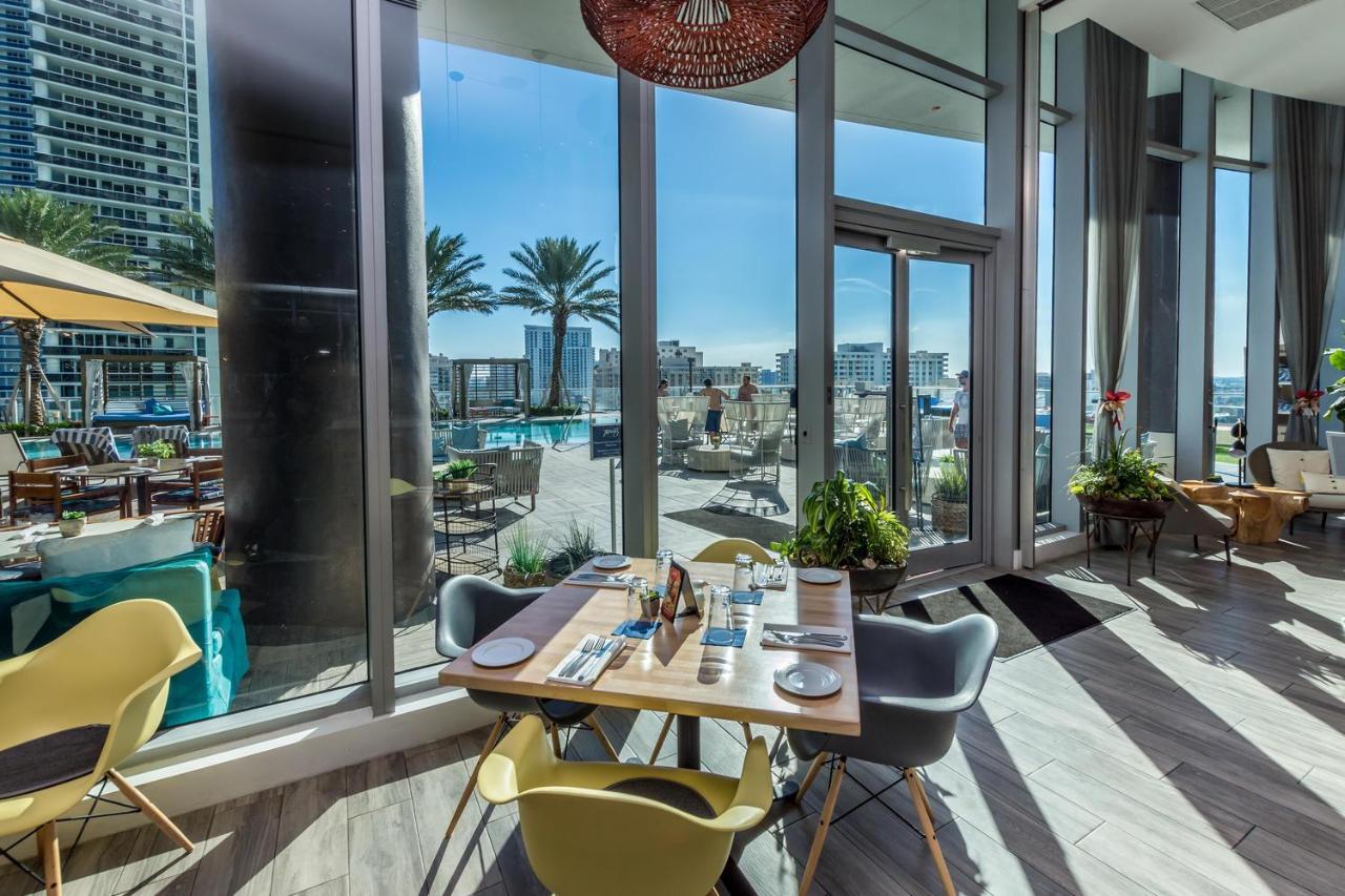The Ultimate Resort: Beachfront 2BR with Ocean View & Rooftop Amenities Hollywood Exterior photo